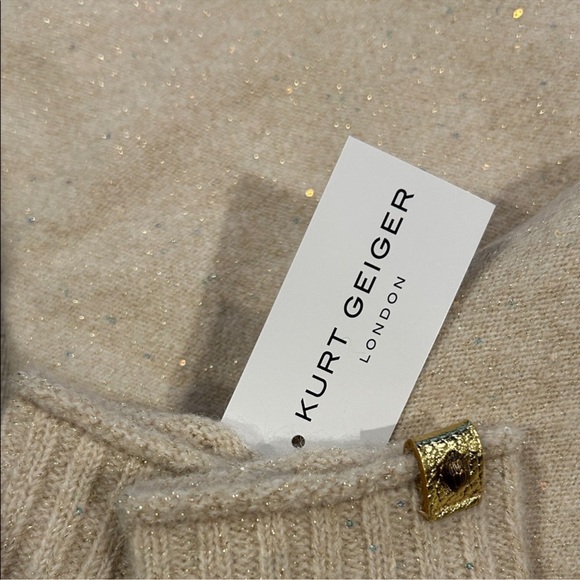 NWT Kurt Geiger Sparkly Bone Cashmere Poncho Shawl and Gloves Set - Picture 5 of 5